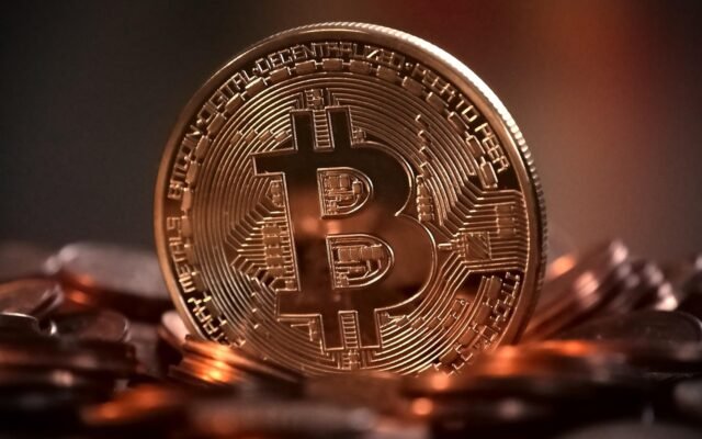 Hackers roubam US$ 6,3 bilhões da Binance, maior roubo de criptomoedas da história