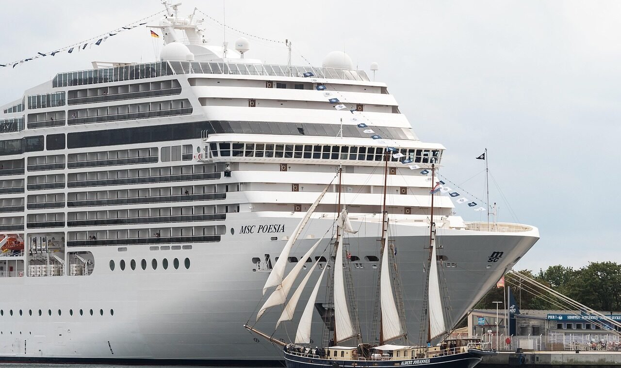 navio de cruzeiro, cruzeiro, período de férias, embarcação, barco, viajar por, cruzeiro, cruzeiro, cruzeiro, cruzeiro, cruzeiro